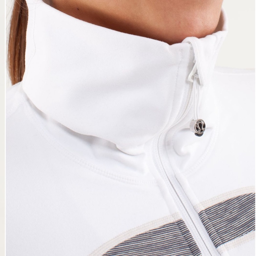 đLululemon In Stride Jacket! - Picture 4 of 12